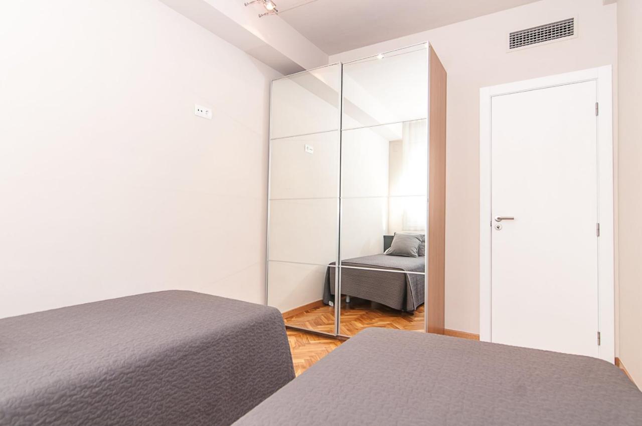 Weflating Diagonal Apartment Barcelona Exterior photo